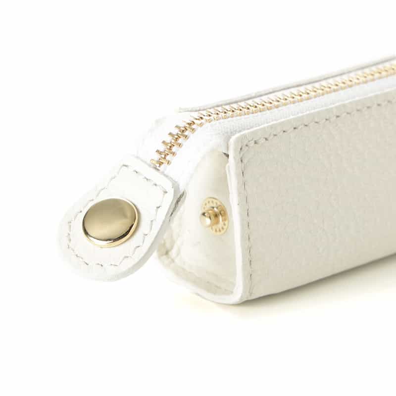BARNEYS NEW YORK ペンケース（ホリデー限定カラー） WHITE
