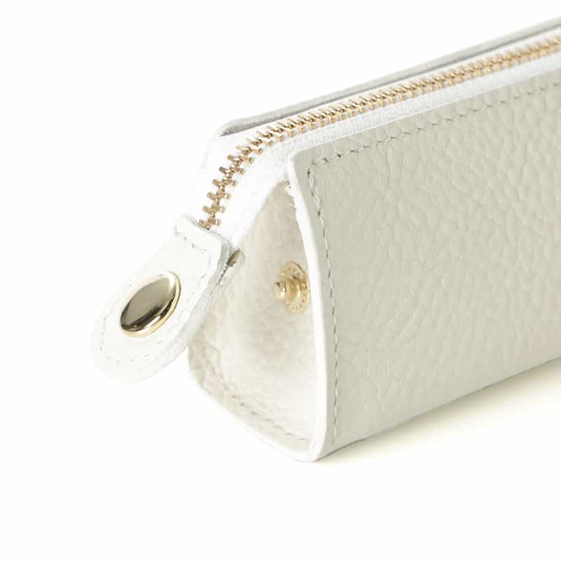 BARNEYS NEW YORK ペンケース（ホリデー限定カラー） WHITE