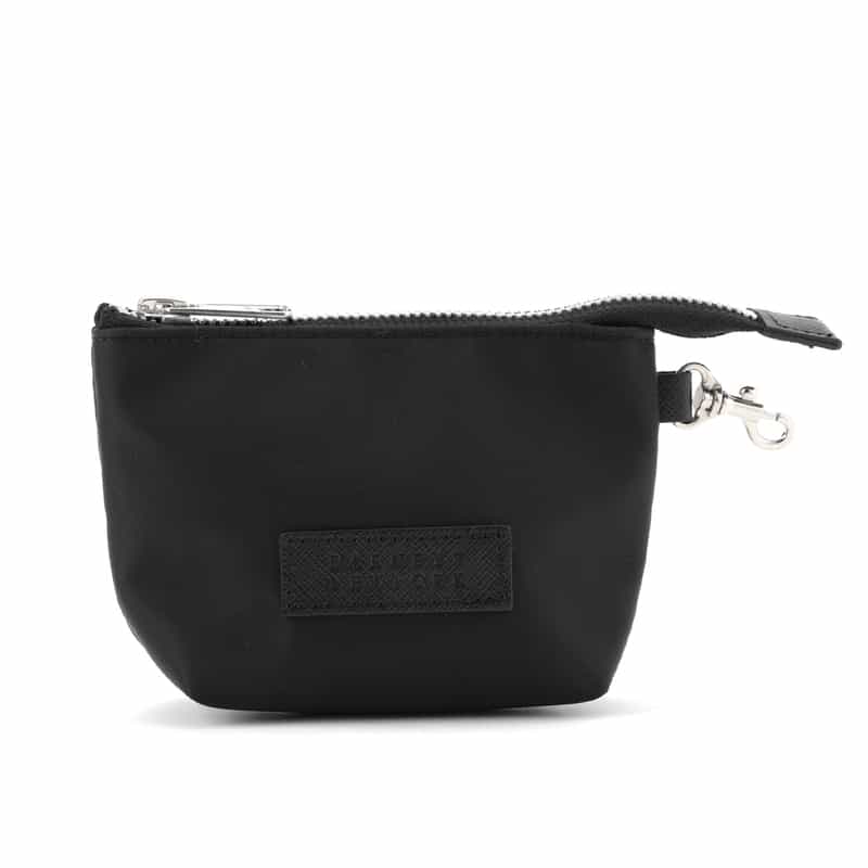 BARNEYS NEW YORK ナイロンポーチ BLACK
