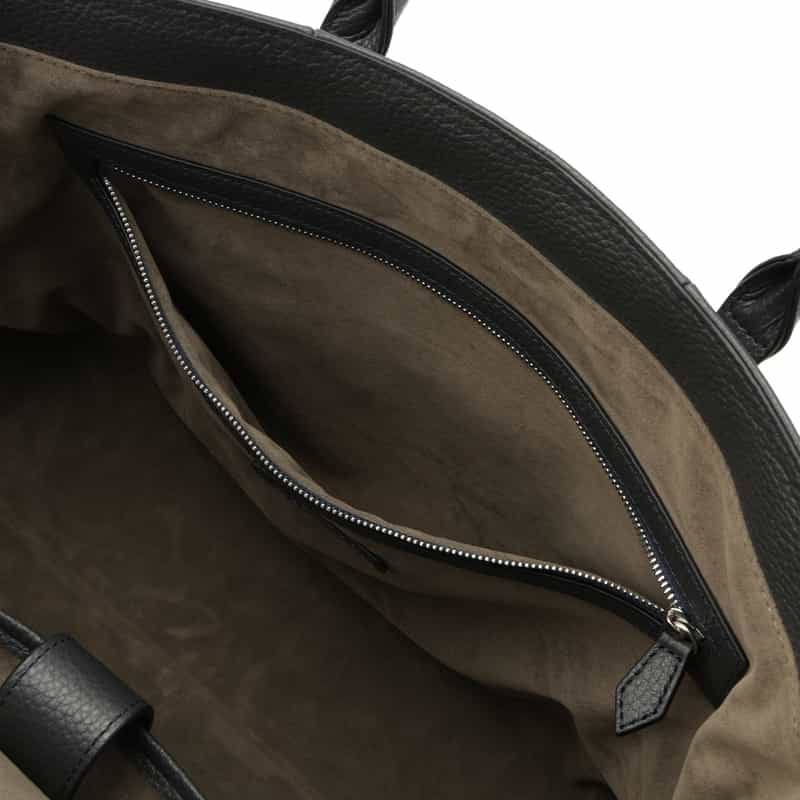 BARNEYS NEW YORK フラップ付き シュリンクレザートートバッグ NAVY