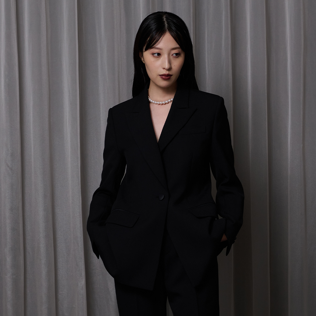 セットアップ カルゼ素材テーラードジャケット