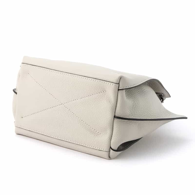 RIPANI RIPANI<リパーニ> ハンドバッグ “AIRONE“ IVORY