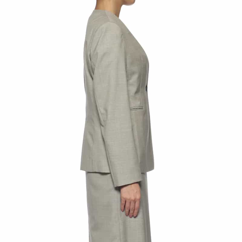 KIYOMI SAITO KIYOMI SAITO ＜キヨミ サイトウ＞ バーニーズ　ニューヨーク限定セットアップノーカラージャケット GREIGE