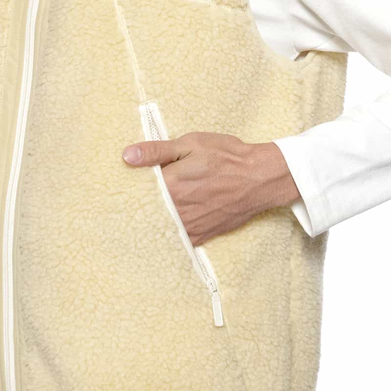 BARNEYS NEW YORK ボアフリースベスト WHITE