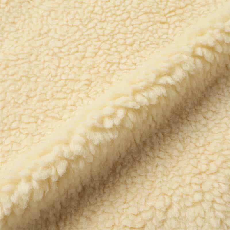 BARNEYS NEW YORK ボアフリースベスト WHITE