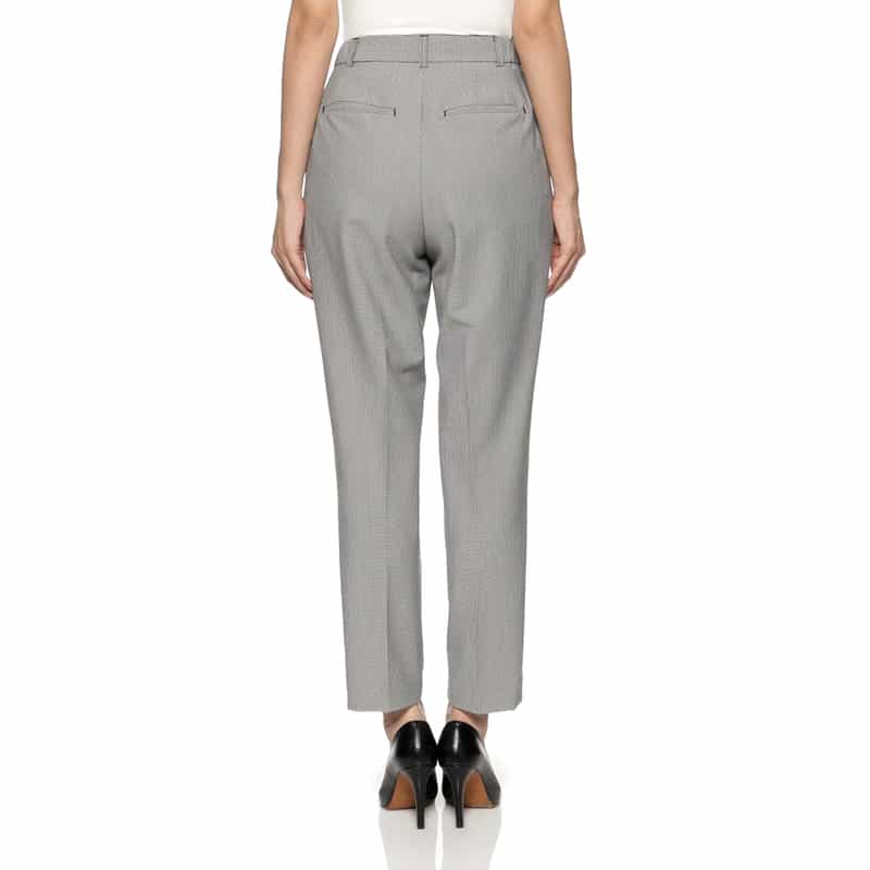 BARNEYS NEW YORK ウォッシャブル 2WAYストレッチ タック入りテーパードパンツ WHITE