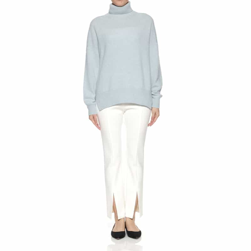 BARNEYS NEW YORK タートルネックニットプルオーバー(ロロ・ピアーナ社製カシミヤ使用) LIGHT BLUE