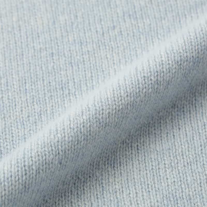 BARNEYS NEW YORK タートルネックニットプルオーバー(ロロ・ピアーナ社製カシミヤ使用) LIGHT BLUE