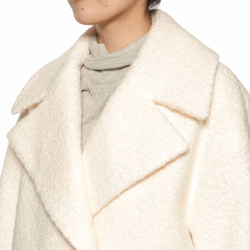 BARNEYS NEW YORK ブークレー ショートコート WHITE