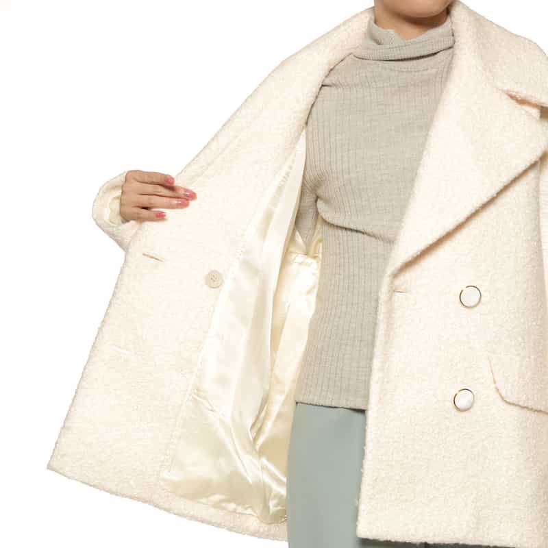 BARNEYS NEW YORK ブークレー ショートコート WHITE