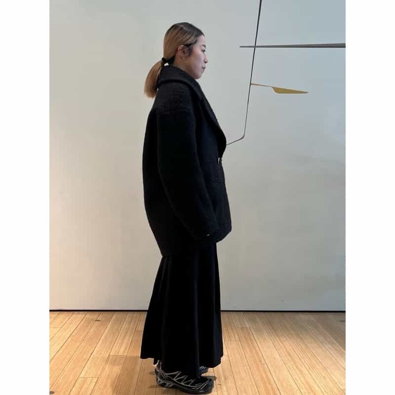 BARNEYS NEW YORK ブークレー ショートコート BLACK