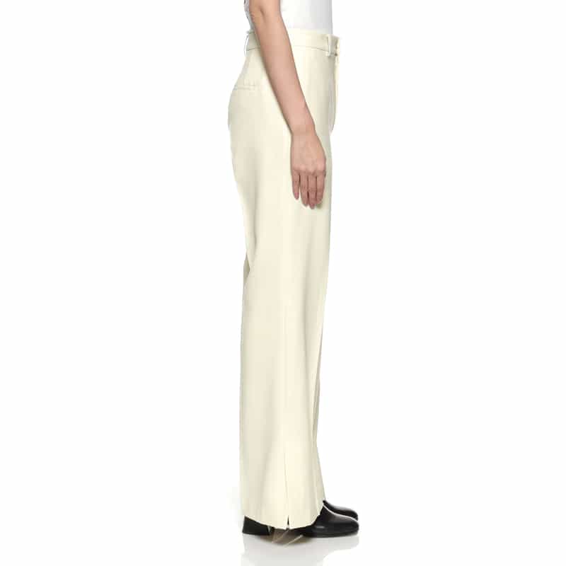 BARNEYS NEW YORK ブーツカットパンツ WHITE