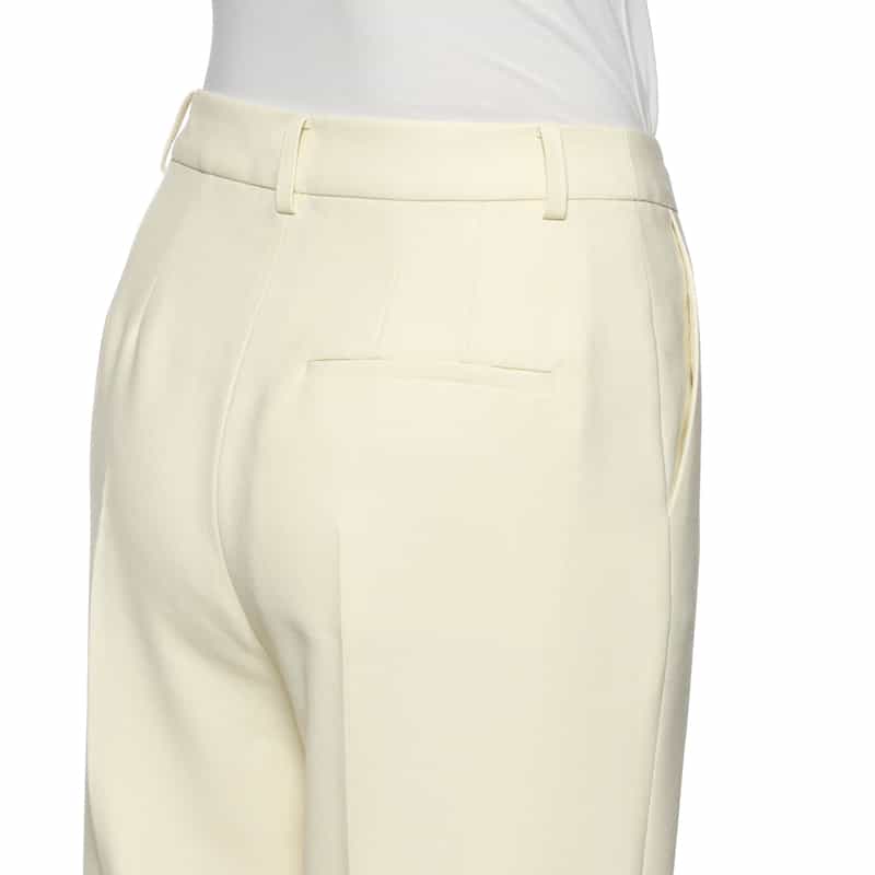 BARNEYS NEW YORK ブーツカットパンツ WHITE