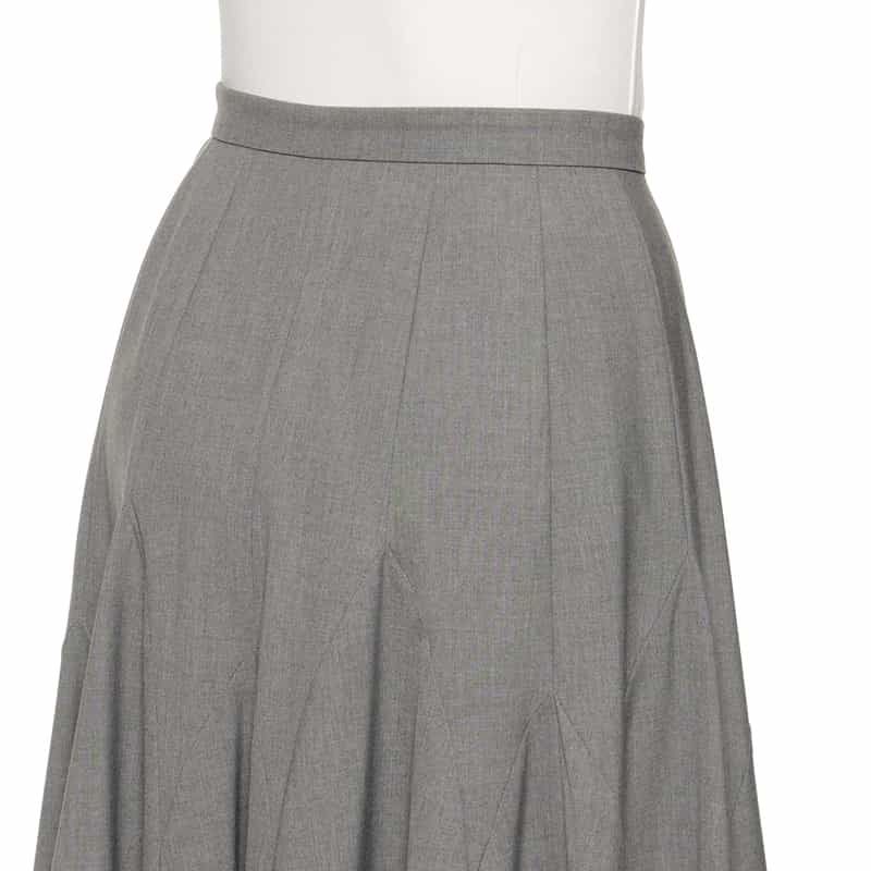 BARNEYS NEW YORK パネルライン フレアスカート LIGHT GRAY