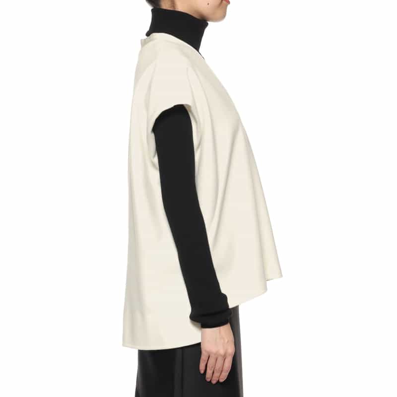 BARNEYS NEW YORK セットアップ ジャージー素材Vネックノースリーブプルオーバー WHITE