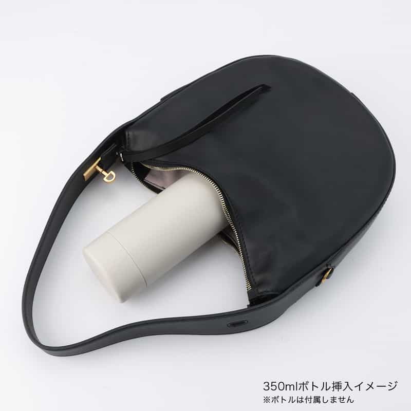 BARNEYS NEW YORK レザーショルダーバッグ BLACK