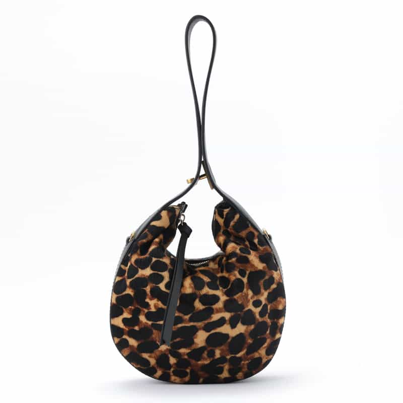 BARNEYS NEW YORK レオパード柄ショルダーバッグ BEIGE