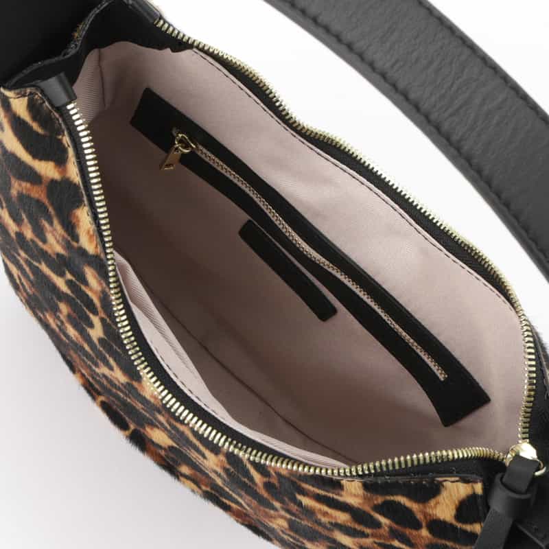 BARNEYS NEW YORK レオパード柄ショルダーバッグ BEIGE