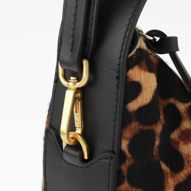 BARNEYS NEW YORK レオパード柄ショルダーバッグ BEIGE