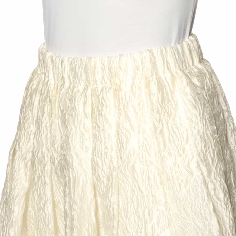 BARNEYS NEW YORK ウォッシャブル ジャカード素材 シャイニータックフレア スカート WHITE