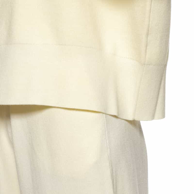 BARNEYS NEW YORK セットアップ ウォッシャブル ハイネックニットプルオーバー IVORY