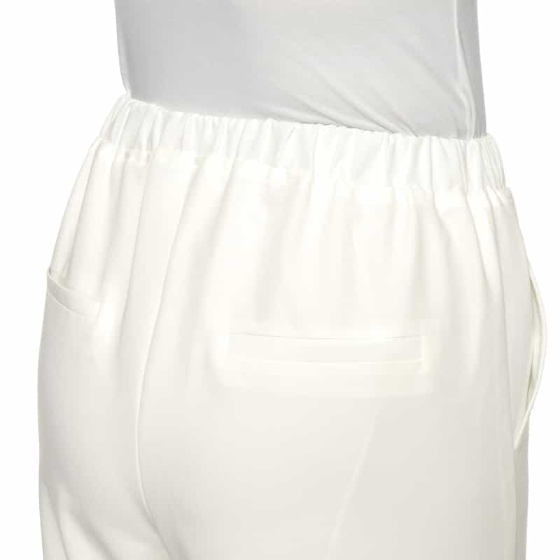 BARNEYS NEW YORK ウォッシャブル セミフレアパンツ WHITE