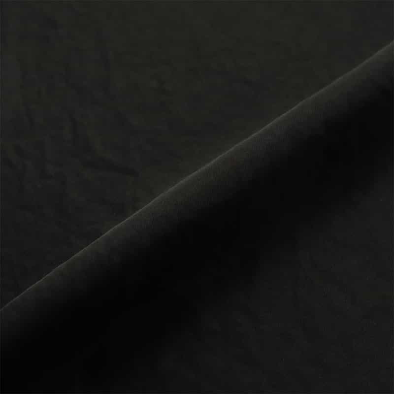 BARNEYS NEW YORK ウォッシャブル シワ加工ロングサテンスカート BLACK