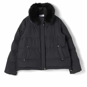 ファー付きダウンジャケット