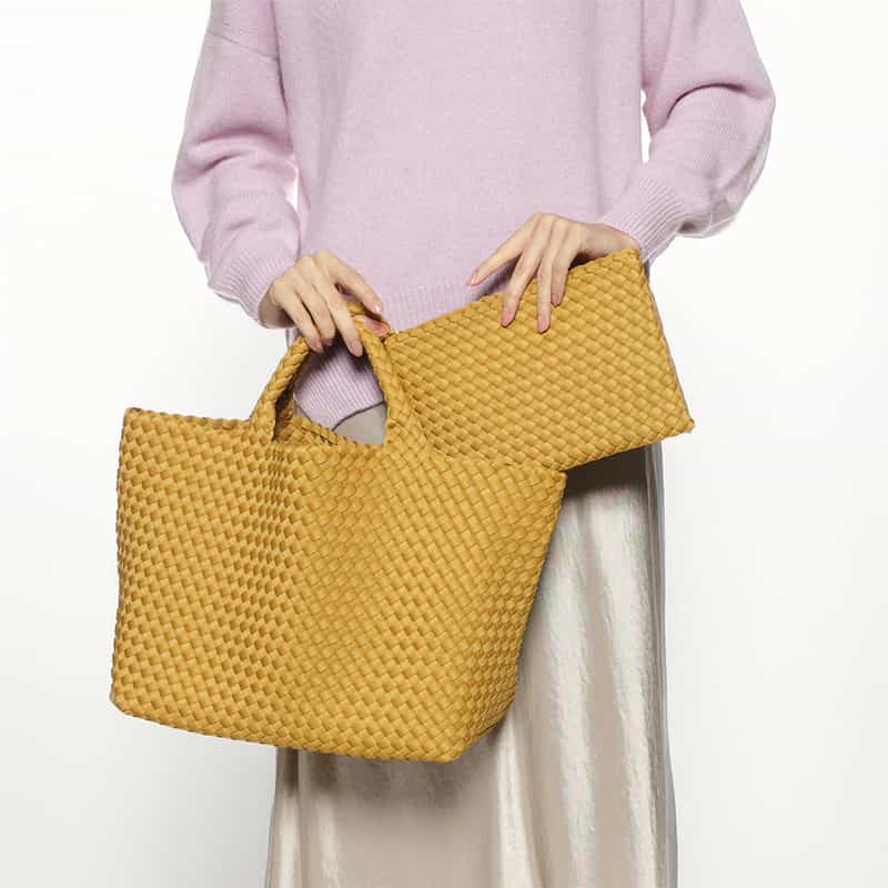 NAGHEDI NAGHEDI<ナゲディ>スモールトートバッグ “St Barths Medium Tote“ YELLOW