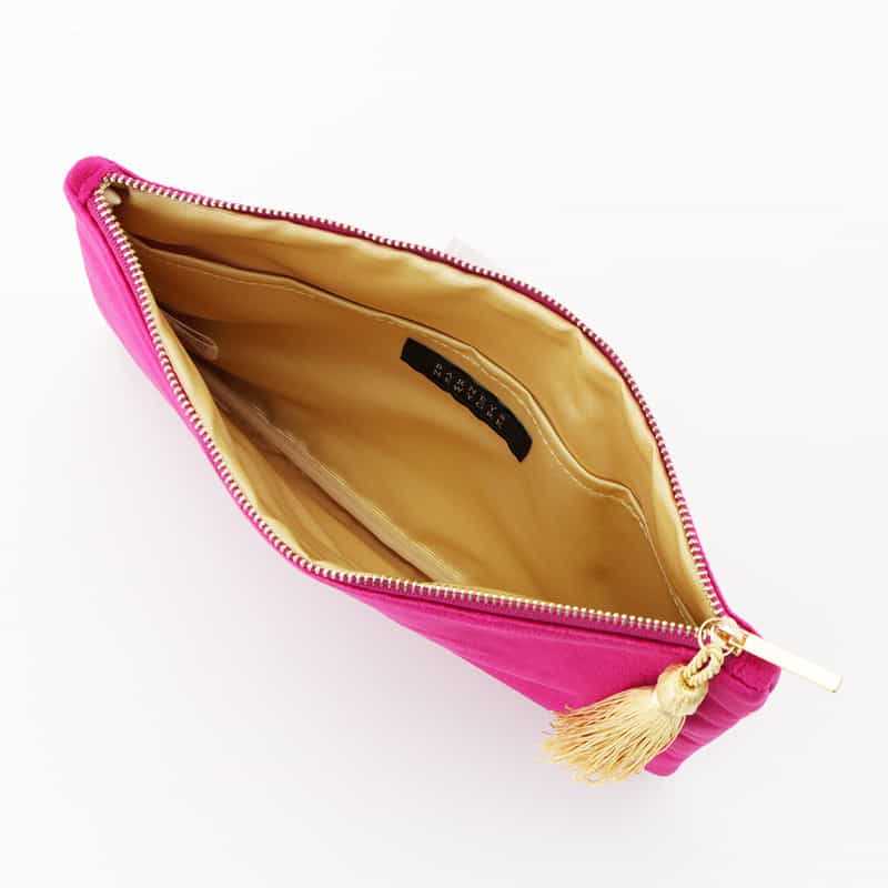 BARNEYS NEW YORK タッセル付きベルベットポーチ PINK
