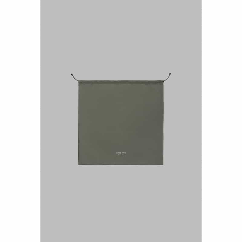 HYKE HYKE＜ハイク＞×PORTER＜ポーター＞コインケース付きボンサックバッグ "BONSAC MINI & COIN CASE" KHAKI