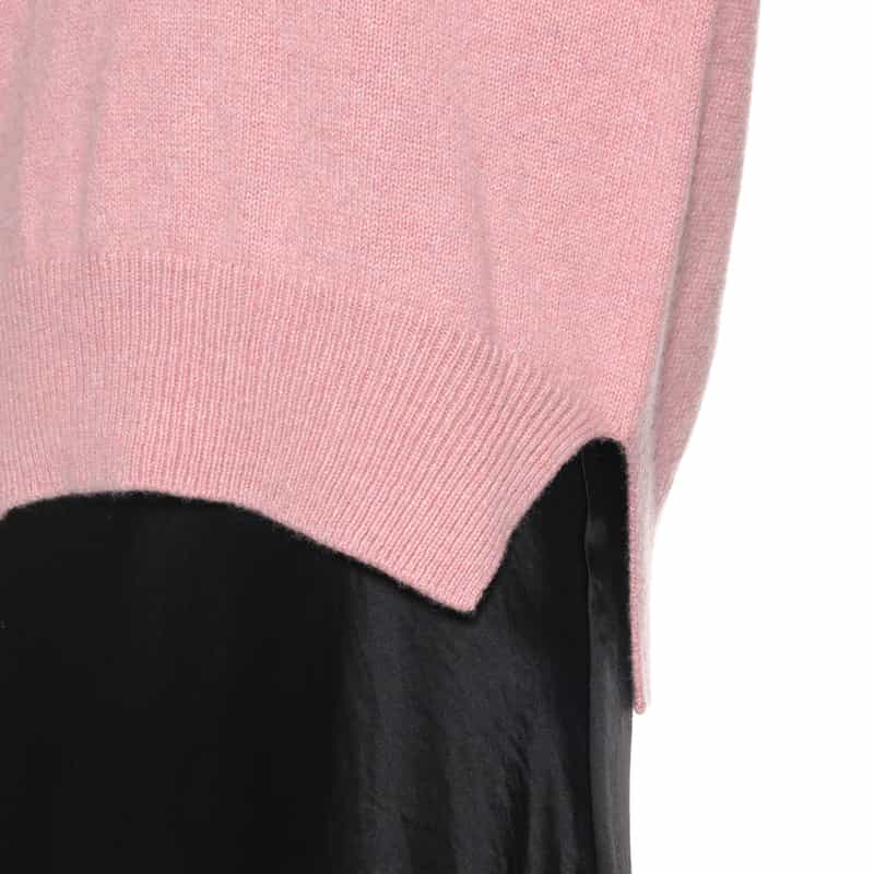 BARNEYS NEW YORK クルーネックニットプルオーバー(ロロ・ピアーナ社製カシミヤ使用) PINK