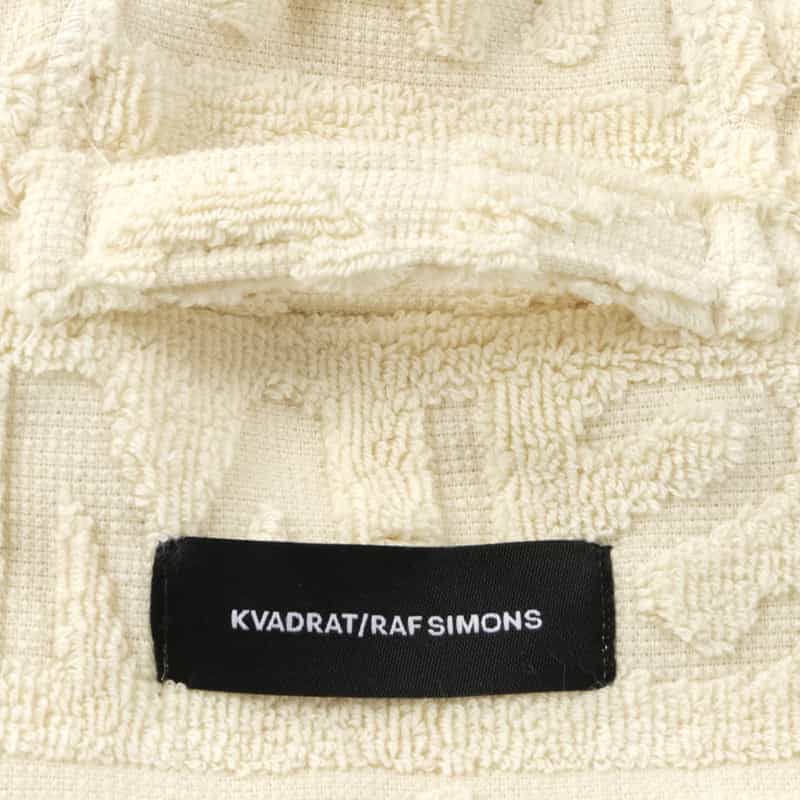 KVADRAT/RAF SIMONS KVADRAT／RAF SIMONS＜クヴァドラ／ラフ シモンズ＞ フード付タオル（140cm×80cm） IVORY