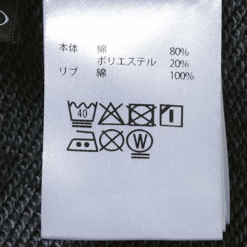 BARNEYS NEW YORK ＜ザ・ローリング・ストーンズ＞ロゴ入りスウェットプルオーバー BLACK