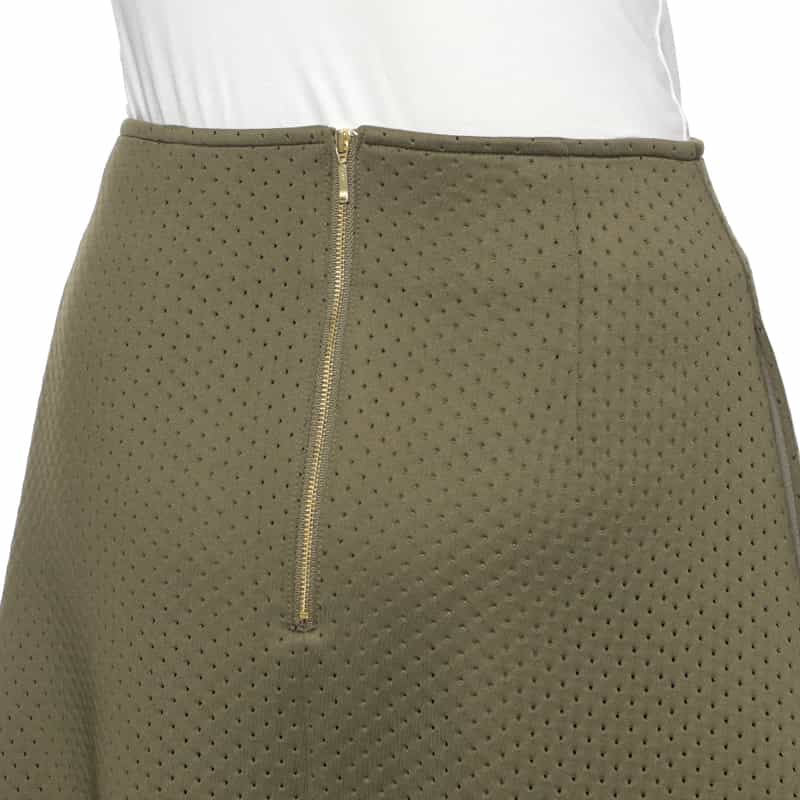 BARNEYS NEW YORK ウォッシャブル パンチング加工Aラインスカート KHAKI