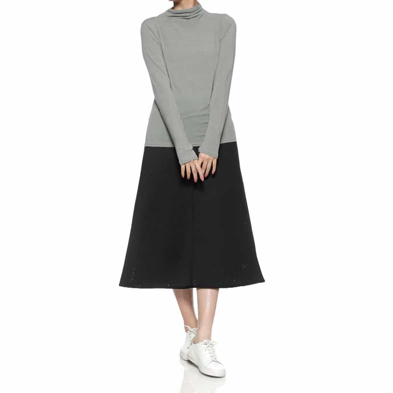 BARNEYS NEW YORK ウォッシャブル パンチング加工Aラインスカート BLACK