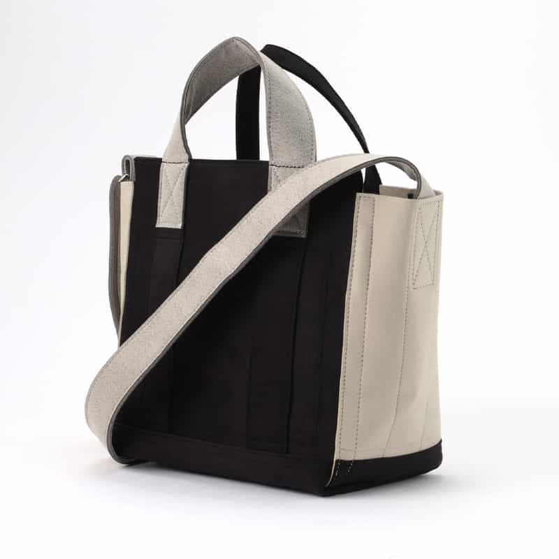 ZATTU ZATTU＜ザッツ＞ トートバッグ "NEPPA MULTI-T2" IVORY