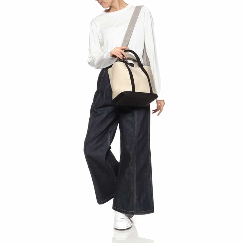 ZATTU ZATTU＜ザッツ＞ トートバッグ "NEPPA MULTI-T2" IVORY