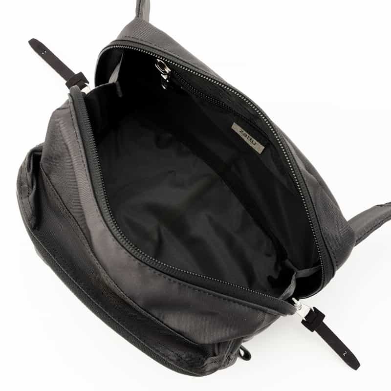 ZATTU ZATTU＜ザッツ＞ ボディバッグ "PONTE-LQ" BLACK