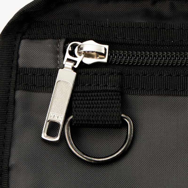 ZATTU ZATTU＜ザッツ＞ ボディバッグ "PONTE-LQ" BLACK