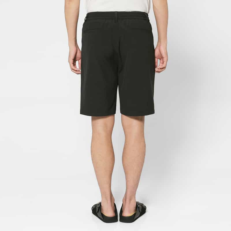 YOKE YOKE＜ヨーク＞ タック入りショーツ BLACK