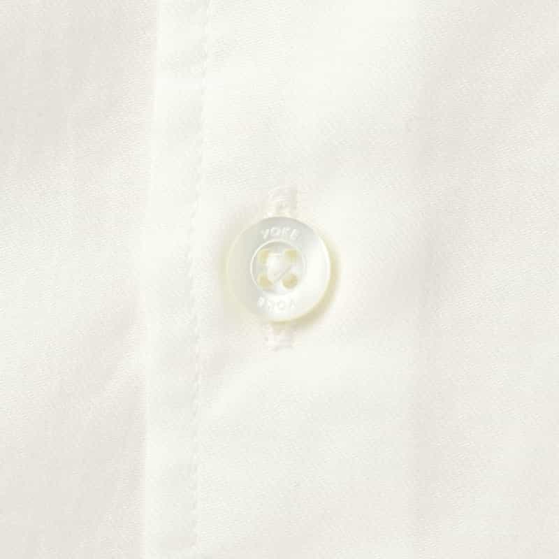 YOKE YOKE＜ヨーク＞ カジュアルシャツ WHITE