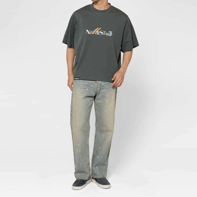 NAMESAKE NAMESAKE＜ネームセイク＞ クロップド丈ロゴ入りTシャツ BLUE