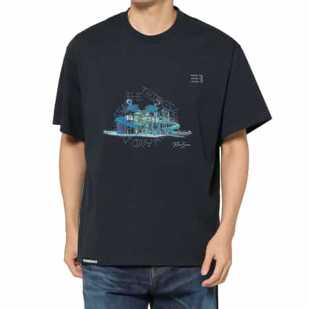NAMESAKE＜ネームセイク＞ グラフィックTシャツ