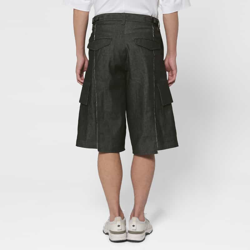 VUJA DE VUJA DE＜ヴジャ　デ＞ バーニーズ　ニューヨーク限定 カーゴショーツ BLACK