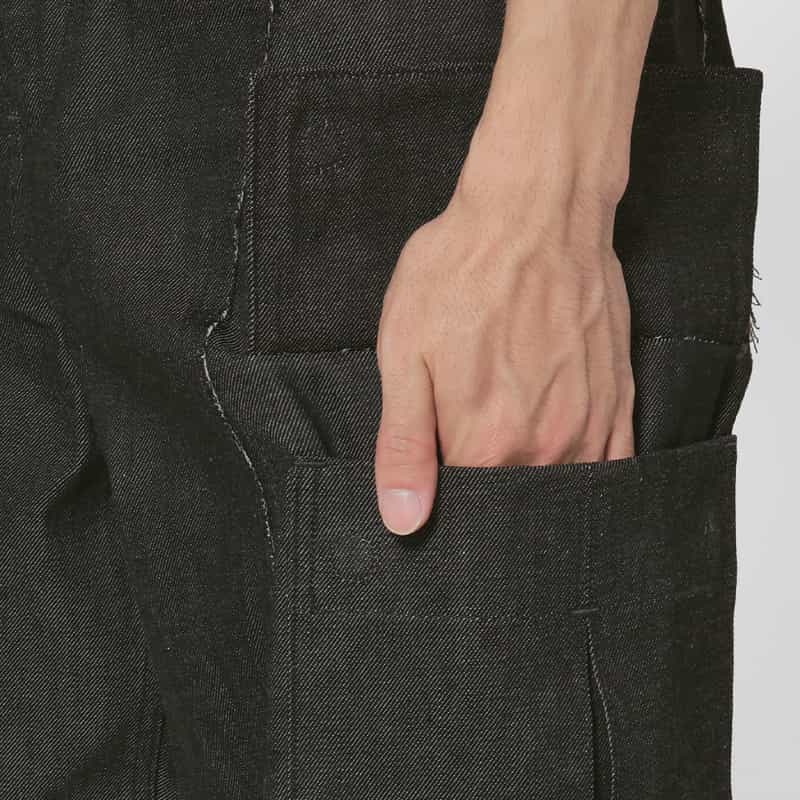 VUJA DE VUJA DE＜ヴジャ　デ＞ バーニーズ　ニューヨーク限定 カーゴショーツ BLACK