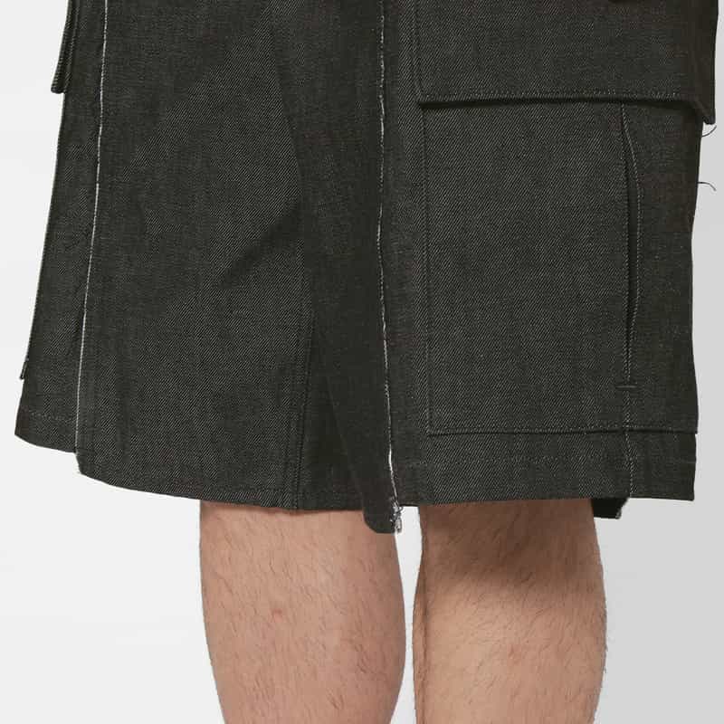 VUJA DE VUJA DE＜ヴジャ　デ＞ バーニーズ　ニューヨーク限定 カーゴショーツ BLACK