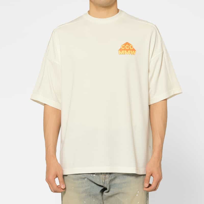 CITY COUNTRY CITY CITY COUNTRY CITY＜シティーカントリーシティー＞ ロゴ入りTシャツ WHITE