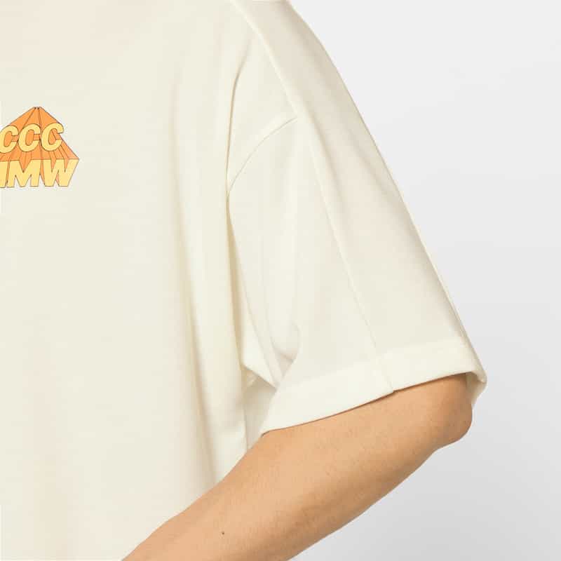 CITY COUNTRY CITY CITY COUNTRY CITY＜シティーカントリーシティー＞ ロゴ入りTシャツ WHITE