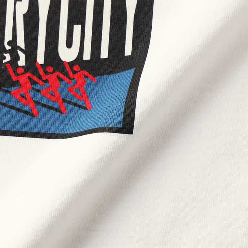 CITY COUNTRY CITY CITY COUNTRY CITY＜シティーカントリーシティー＞ グラフィックTシャツ WHITE
